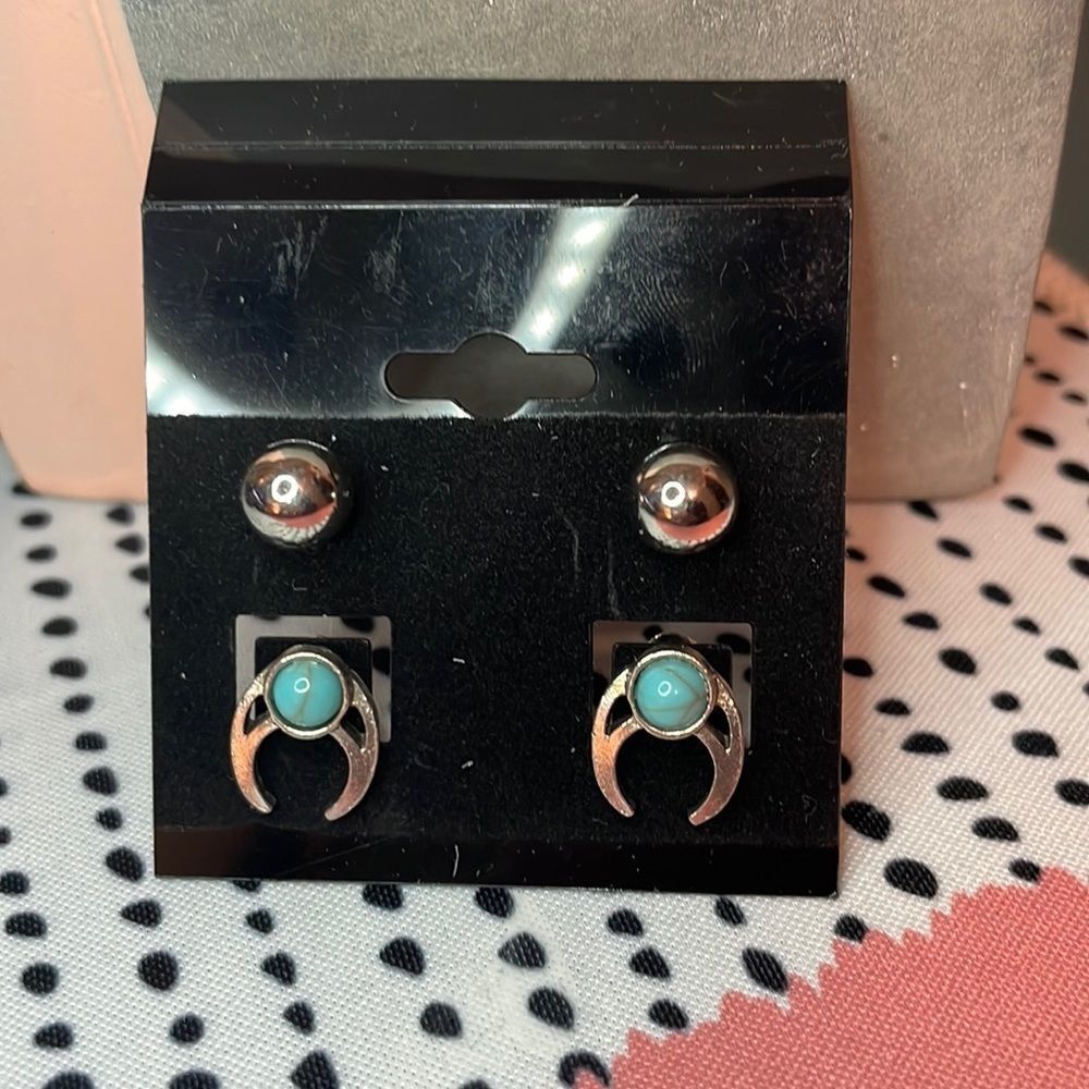 Earrings ( Any 5 Items for $20 )